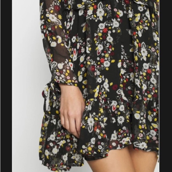 Nordstrom‎ Black Floral Sheer Ruffle Mini Dress NWT Long Sleeve Size Small - Picture 3 of 11